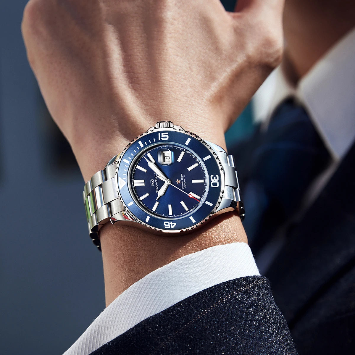 Ocean Series 1523 – 44mm Automatic Diver’s Watch