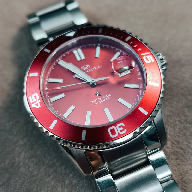Ocean Series 1523 – 44mm Automatic Diver’s Watch